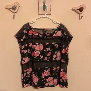 Torrid Sleeveless Cropped Top